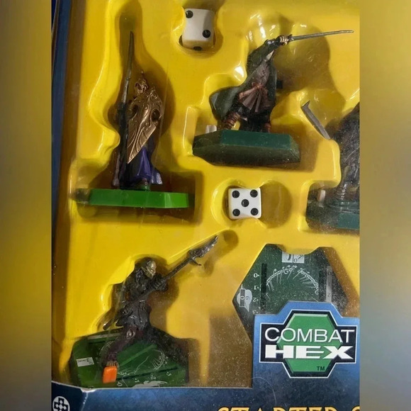 The Lord of the Rings - Tradeable Miniatures Games - Combat Hex - Starter Set - Picture 2 of 15
